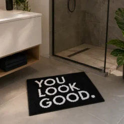 Badmat 'you look good' zwart