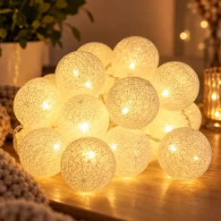 Cottonball lichtsnoer wit 10 ballen 2m