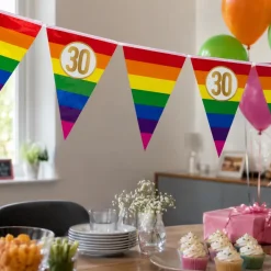 Vlaggenlijn regenboog goud 30 jaar - 5m (15 vlaggen)